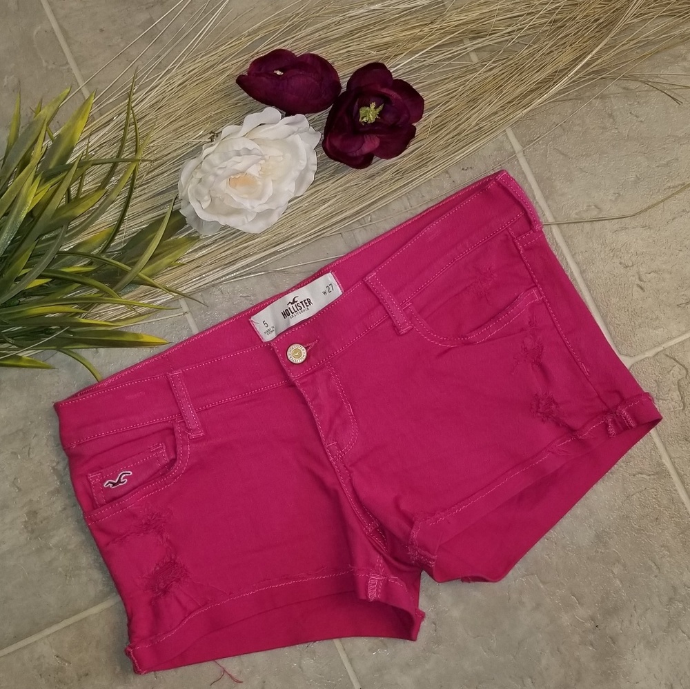 (5 for $25) DISTRESS HOLLISTER HOT PINK SHORTS